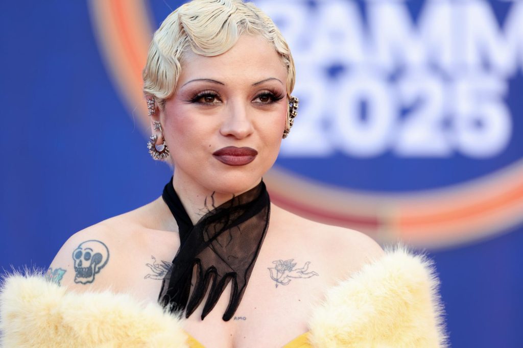 Mon Laferte to Receive Social Justice Award, More Latin Music Moments