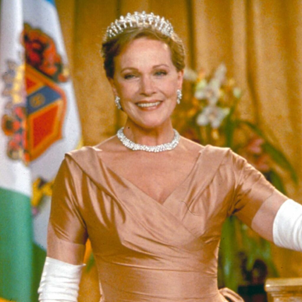 Julie Andrews Not Returning for Princess Diaries 3 Alongside Anne Hathaway