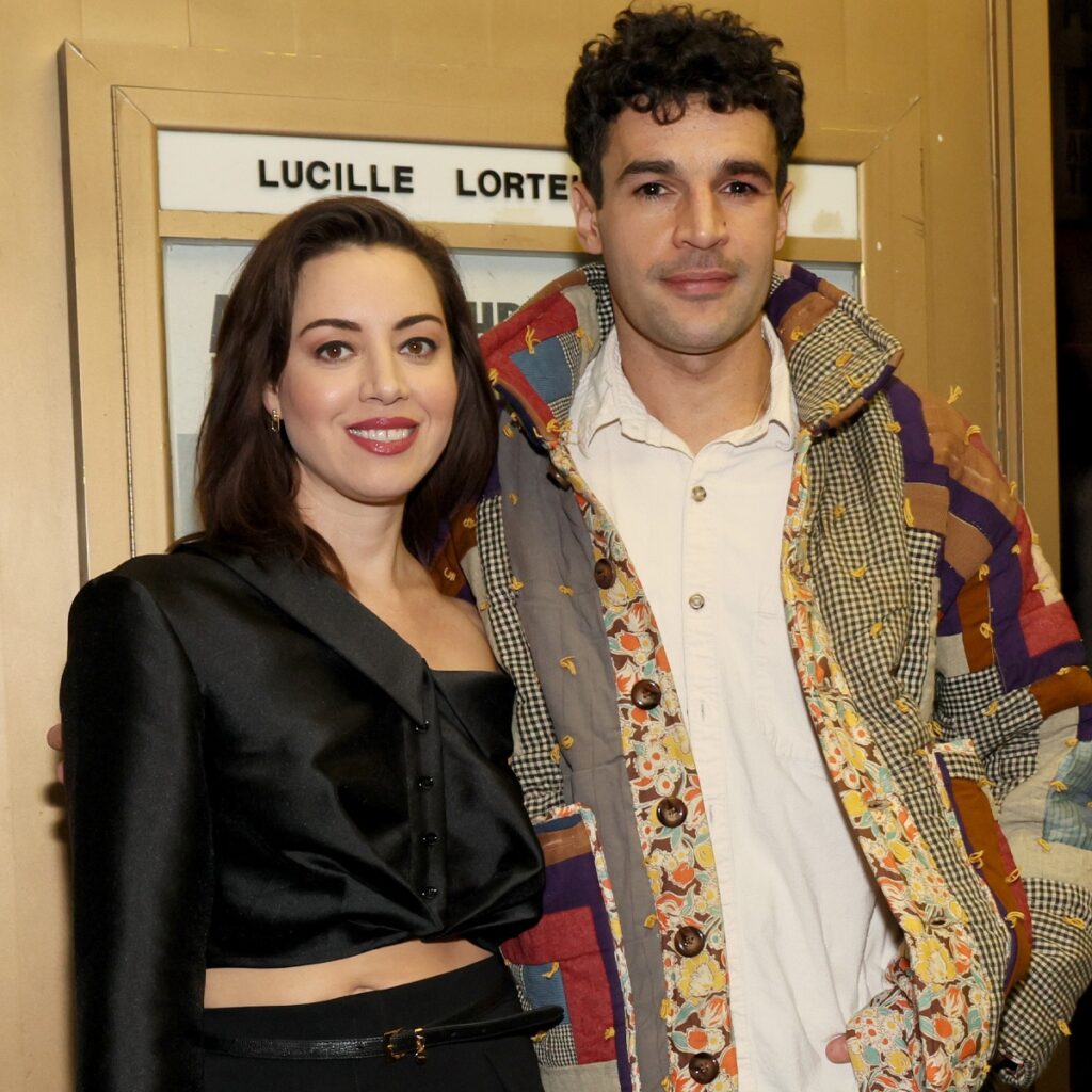 Pregnant Aubrey Plaza, Christopher Abbott’s Private Romance Timeline