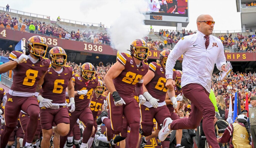Viking Row Meets Minnesota: Gophers Adopt Norway’s World Cup Celebration