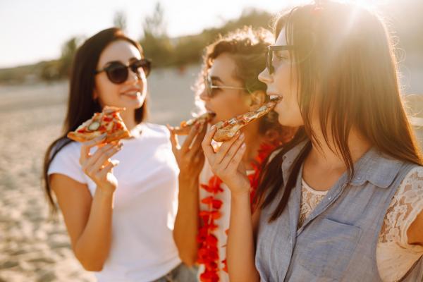 Colfax Pizza Party Package For Girlfriend Day Hangout: Carryout Deals Announced