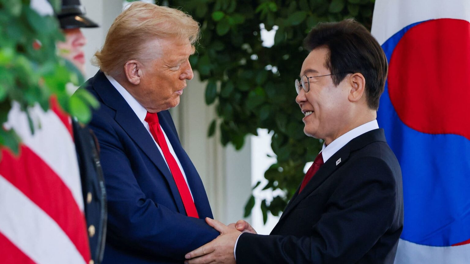 South Korea seeks Trump summit with North Korea to promote peace