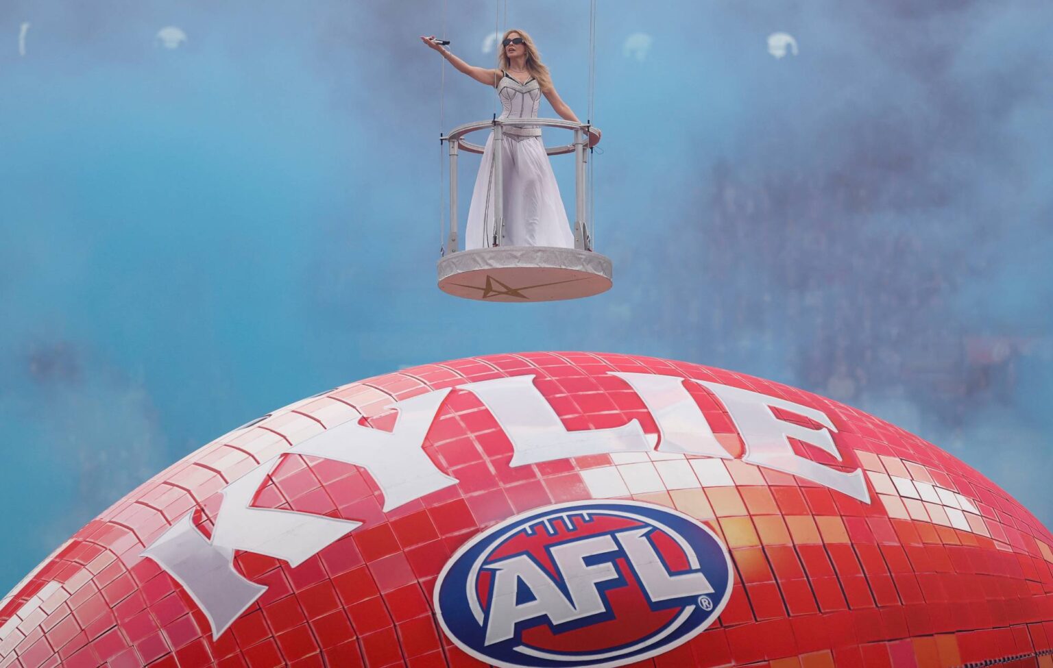 Watch Kylie Minogue’s epic performance from AFL Grand Final
