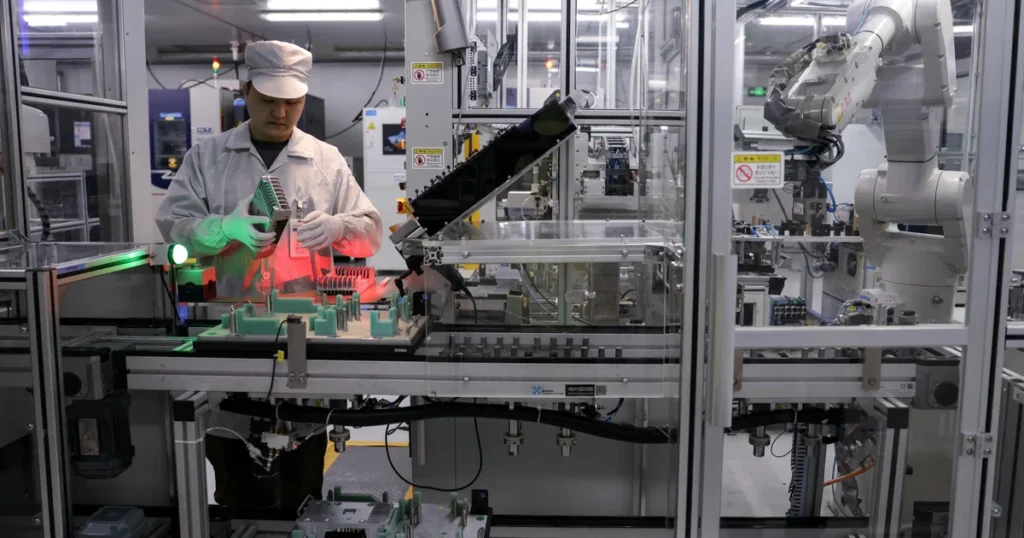 Chinese factory activity expands in September amid AI boom