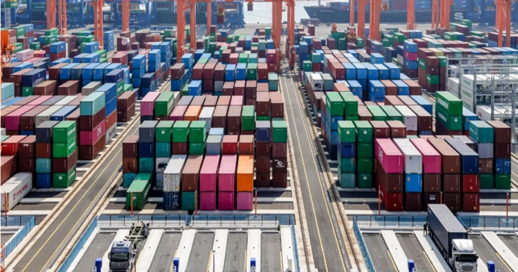 South Korea’s monthly exports top US$120 billion for the first time on record chip sales