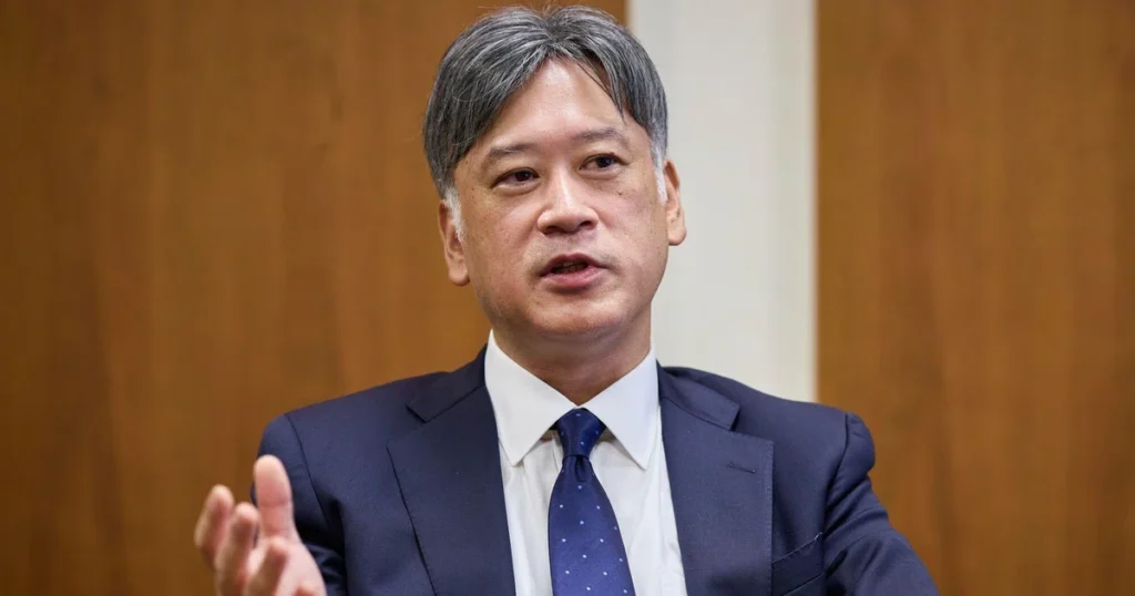 MUFG wades back into Japanese bonds with eye on policy risks