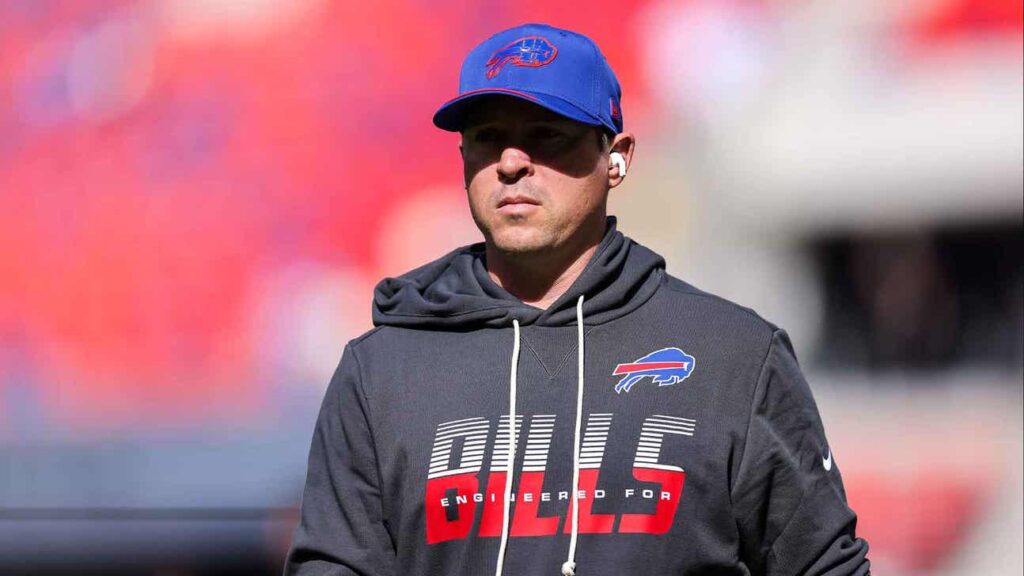 No Excuses: Jim Leonhard Tells Bills Defense ‘It’s Time To Be Good At Something’
