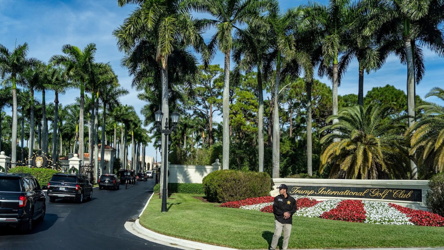 Trump proposes Camp David-style presidential retreat at his private Florida golf club